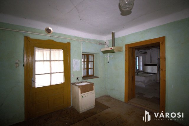 Eladó családi ház, Mezőberényben 2.29 M Ft, 2 szobás