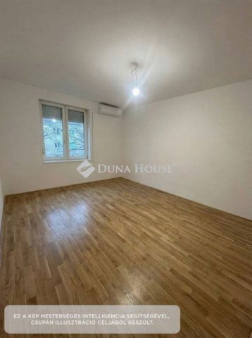 Eladó téglalakás, Lábatlanon 23.9 M Ft, 1 szobás