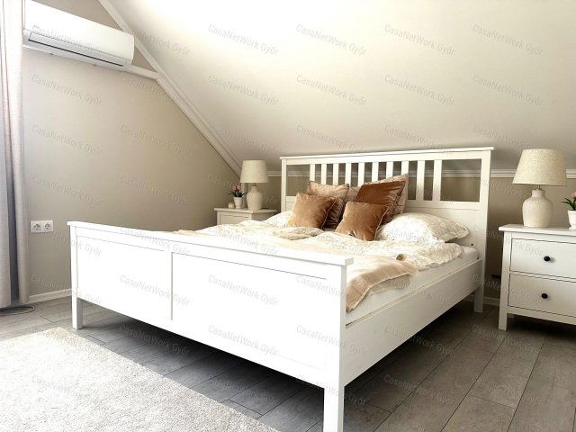 Eladó téglalakás, Balatonfüreden 74.9 M Ft, 2 szobás