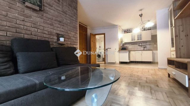 Kiadó téglalakás, albérlet, Budapesten, XIV. kerületben