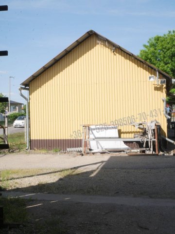 Eladó ipari ingatlan, Cegléden 125 M Ft, 1 szobás