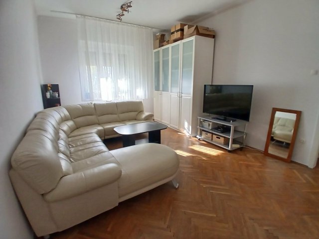 Kiadó téglalakás, albérlet, Debrecenben, Dobozi utcában