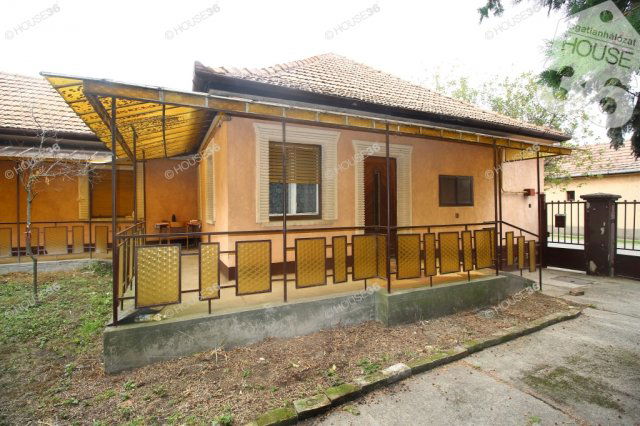 Eladó családi ház, Csengődön 19.3 M Ft, 3 szobás