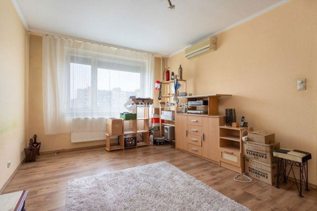 Eladó panellakás, Budapesten, XIX. kerületben 67 M Ft, 3 szobás