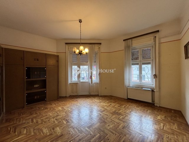 Eladó téglalakás, Budapesten, VIII. kerületben, Orczy úton