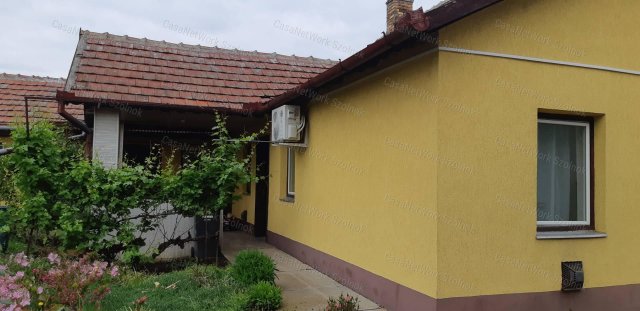 Eladó családi ház, Tiszaföldváron 26.9 M Ft, 3+1 szobás