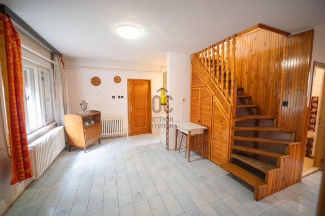 Eladó családi ház, Debrecenben 79 M Ft, 4 szobás