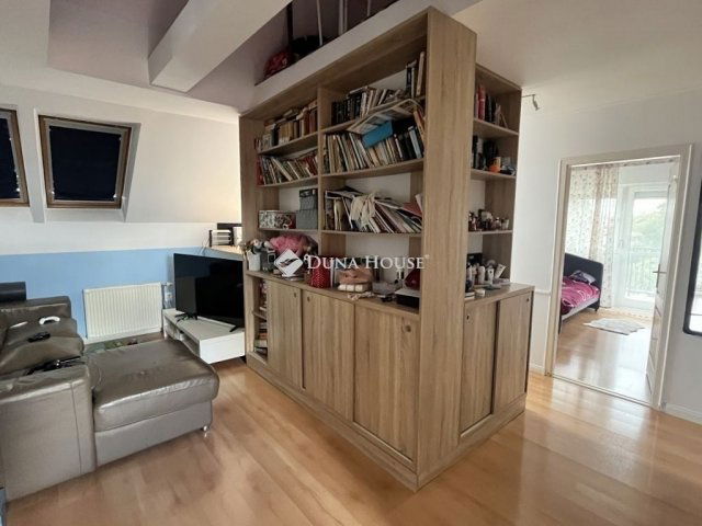 Eladó családi ház, Halásztelken 199.9 M Ft, 6 szobás