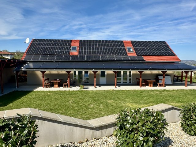 Eladó családi ház, Felsőpáhokon 259 M Ft, 6 szobás