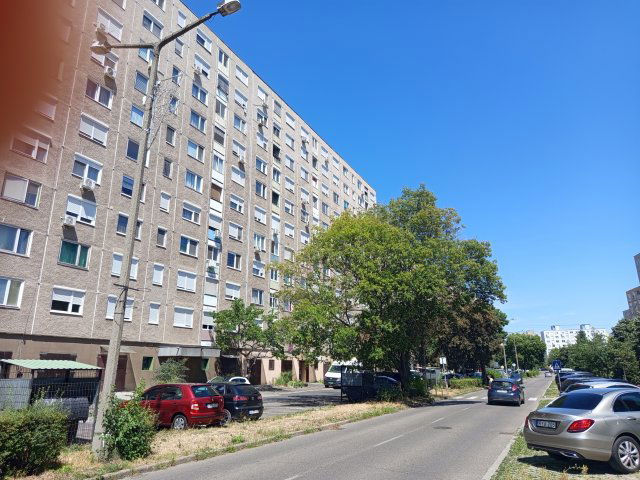 Kiadó panellakás, albérlet, Miskolcon, Középszer utcában