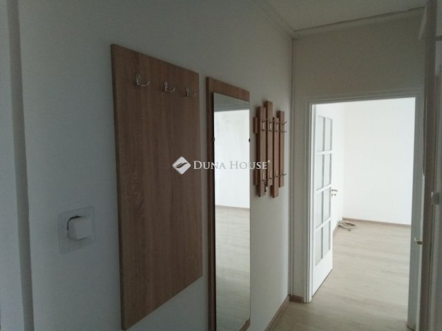 Kiadó téglalakás, albérlet, Szombathelyen 140 E Ft / hó