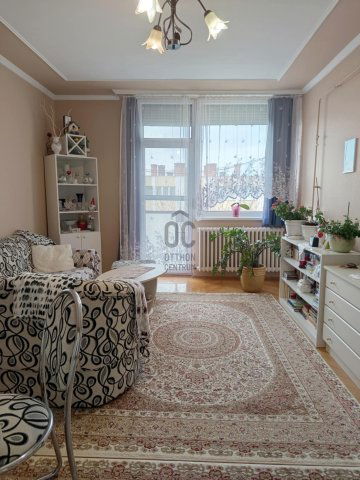 Eladó téglalakás, Tatán 54.99 M Ft, 2 szobás