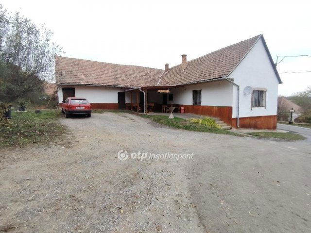 Eladó üzlethelyiség, Szőkéden 23 M Ft / költözzbe.hu