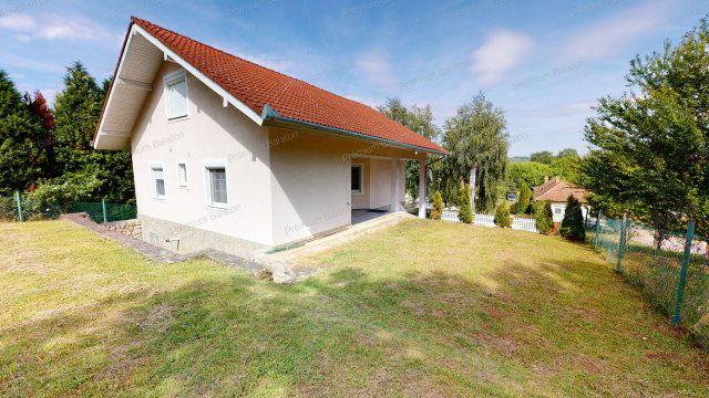 Eladó családi ház, Kehidakustányban 124.443 M Ft, 5+2 szobás