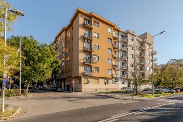 Eladó téglalakás, Budapesten, XIII. kerületben 132 M Ft
