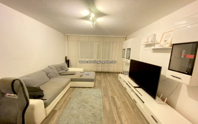 Eladó panellakás, Budapesten, XV. kerületben, Zsókavár utcában