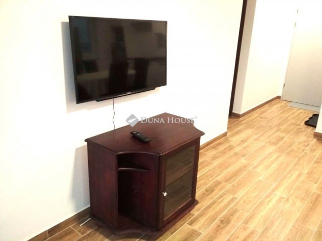 Kiadó téglalakás, albérlet, Szombathelyen 200 E Ft / hó