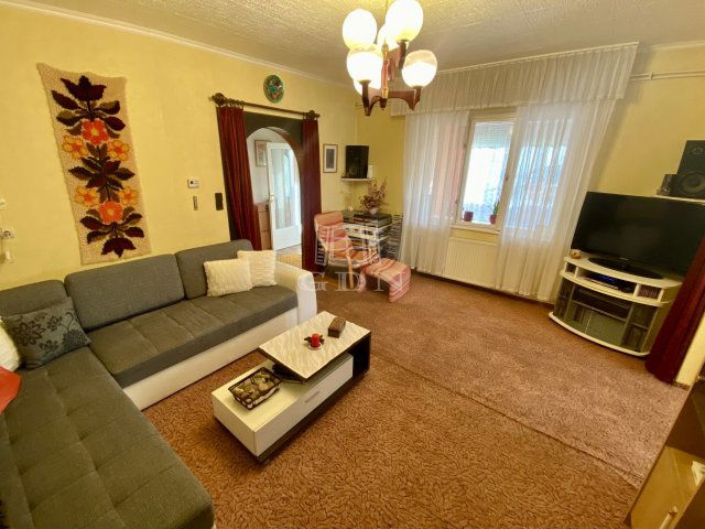 Eladó családi ház, Ráckevén 72.5 M Ft, 3 szobás