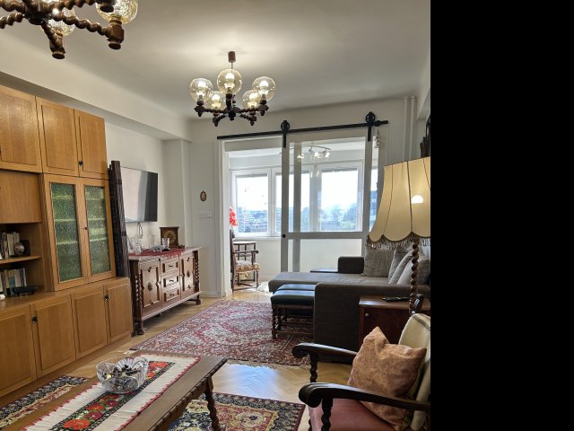 Eladó téglalakás, XIII. kerületben, Róbert Károly körúton