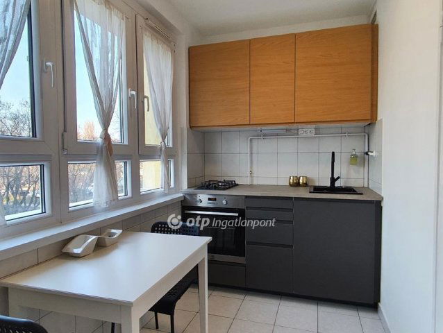 Eladó panellakás, Budapesten, XI. kerületben 78.5 M Ft, 2 szobás