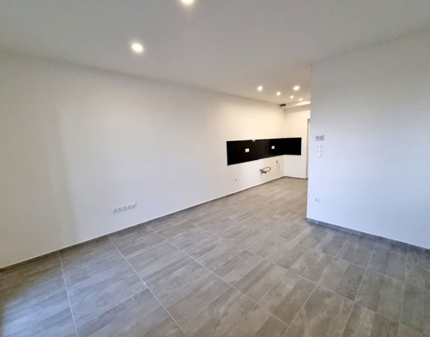 Eladó téglalakás, Bicskén 42 M Ft, 1 szobás