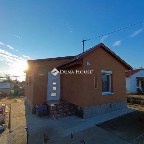 Eladó családi ház, Kecskeméten 29 M Ft, 1 szobás