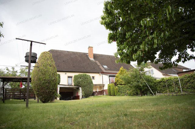 Eladó ikerház, Nyíregyházán 67.5 M Ft, 5 szobás