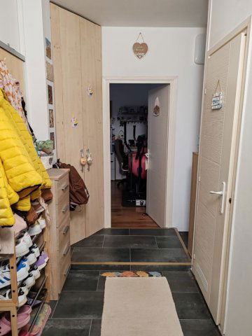 Eladó panellakás, Debrecenben 67.9 M Ft, 4 szobás