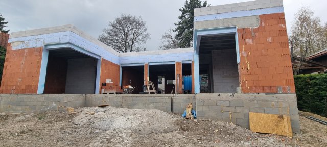 Eladó családi ház, Diósdon 210 M Ft, 4 szobás