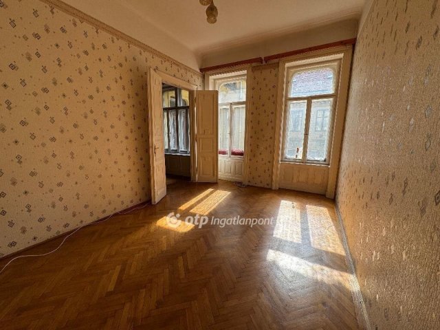 Eladó téglalakás, Budapesten, IX. kerületben 99.9 M Ft, 3 szobás