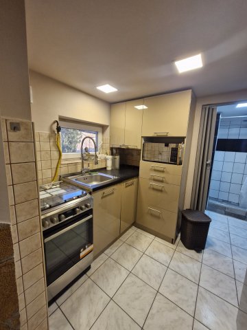 Eladó családi ház, Monoron 29.999 M Ft, 2 szobás