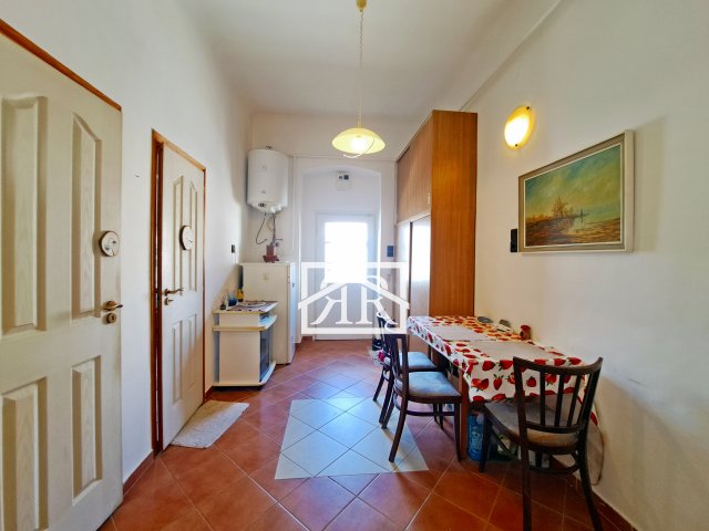Eladó téglalakás, Szegeden, Hétvezér utcában 39.6 M Ft