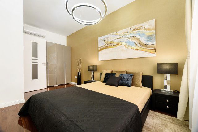 Eladó téglalakás, VII. kerületben, Wesselényi utcában