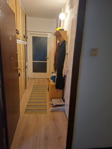 Eladó panellakás, Debrecenben, Angyalföld téren 41 M Ft