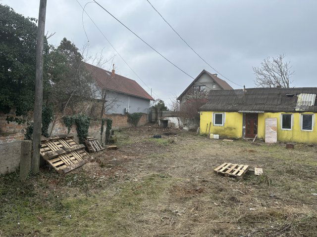 Eladó telek, Ercsiben 15 M Ft / költözzbe.hu