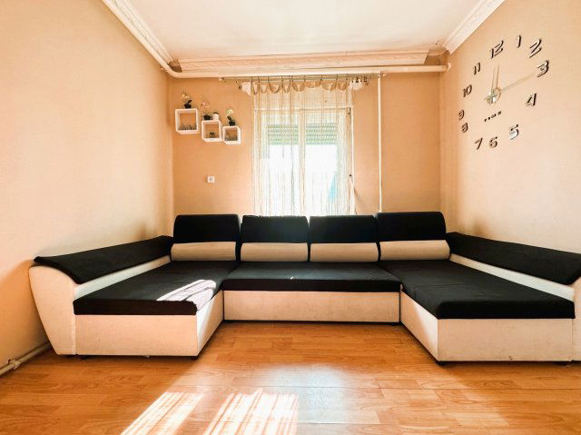Eladó családi ház, Sarkadon 16 M Ft, 3 szobás