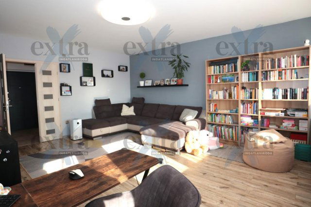 Eladó téglalakás, Szegeden 74.9 M Ft, 2+1 szobás