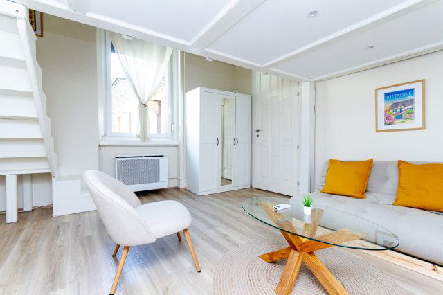 Eladó téglalakás, Budapesten, VII. kerületben 59.5 M Ft