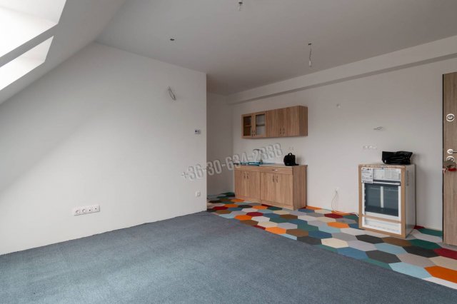 Eladó téglalakás, Bezenyén 33.6 M Ft, 2 szobás