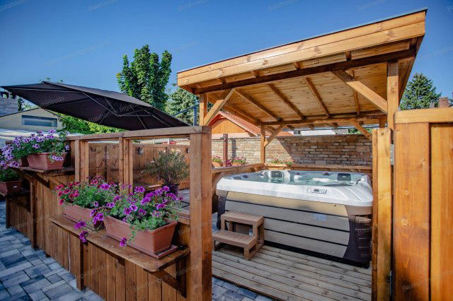 Eladó hotel, Siófokon 290 M Ft, 7 szobás / költözzbe.hu