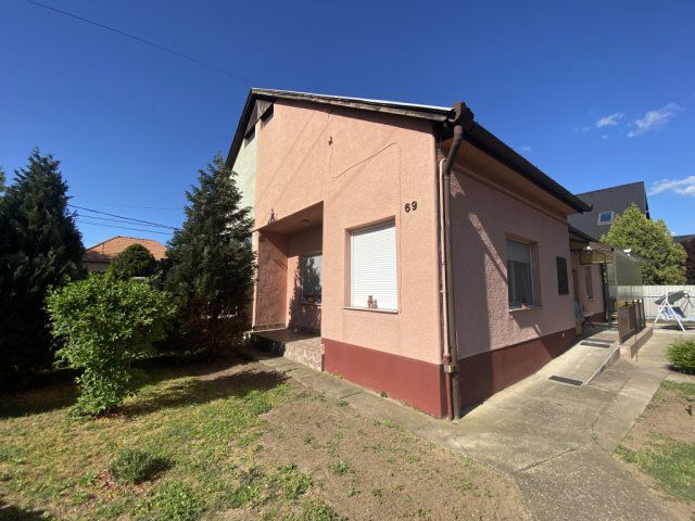 Eladó ikerház, Budapesten, XVII. kerületben, Naplás úton