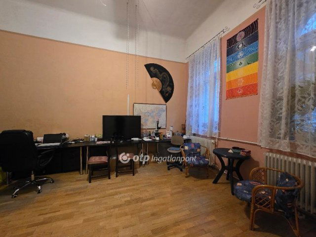 Eladó téglalakás, Budapesten, VIII. kerületben 87.1 M Ft