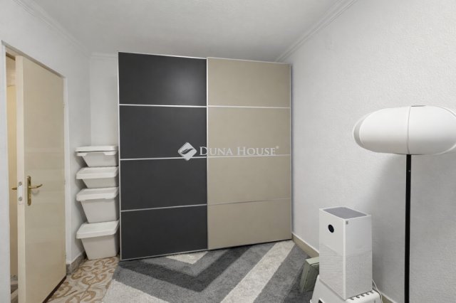 Eladó panellakás, Budapesten, X. kerületben 83.9 M Ft, 3 szobás