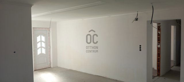 Eladó családi ház, Poroszlón 19.9 M Ft, 3 szobás