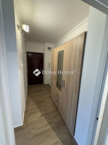 Kiadó panellakás, albérlet, Veszprémben 180 E Ft / hó, 2 szobás