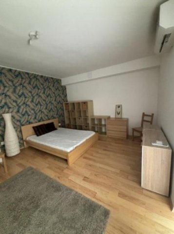 Kiadó téglalakás, albérlet, VIII. kerületben, Százados úton