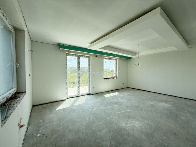 Eladó ikerház, Szigetszentmártonban 81.9 M Ft, 5 szobás