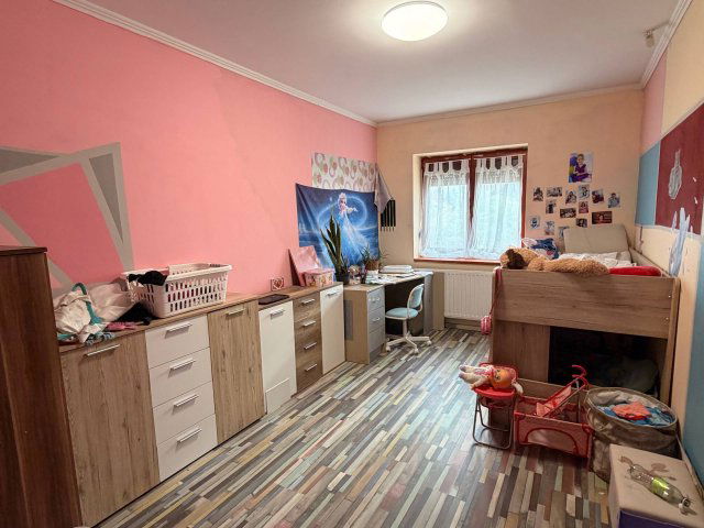 Eladó családi ház, Szabadbattyánban 89 M Ft, 5 szobás