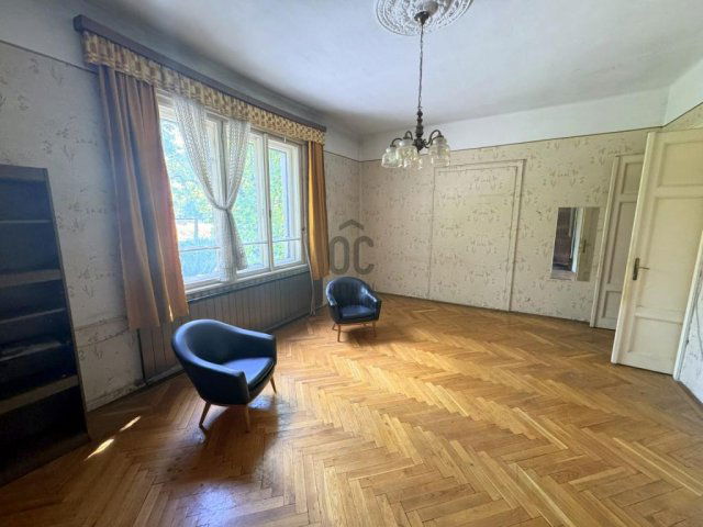 Eladó családi ház, Budapesten, X. kerületben 88 M Ft, 7 szobás