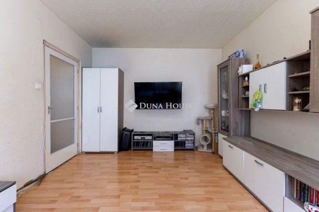 Eladó panellakás, Budapesten, XVIII. kerületben 61.9 M Ft